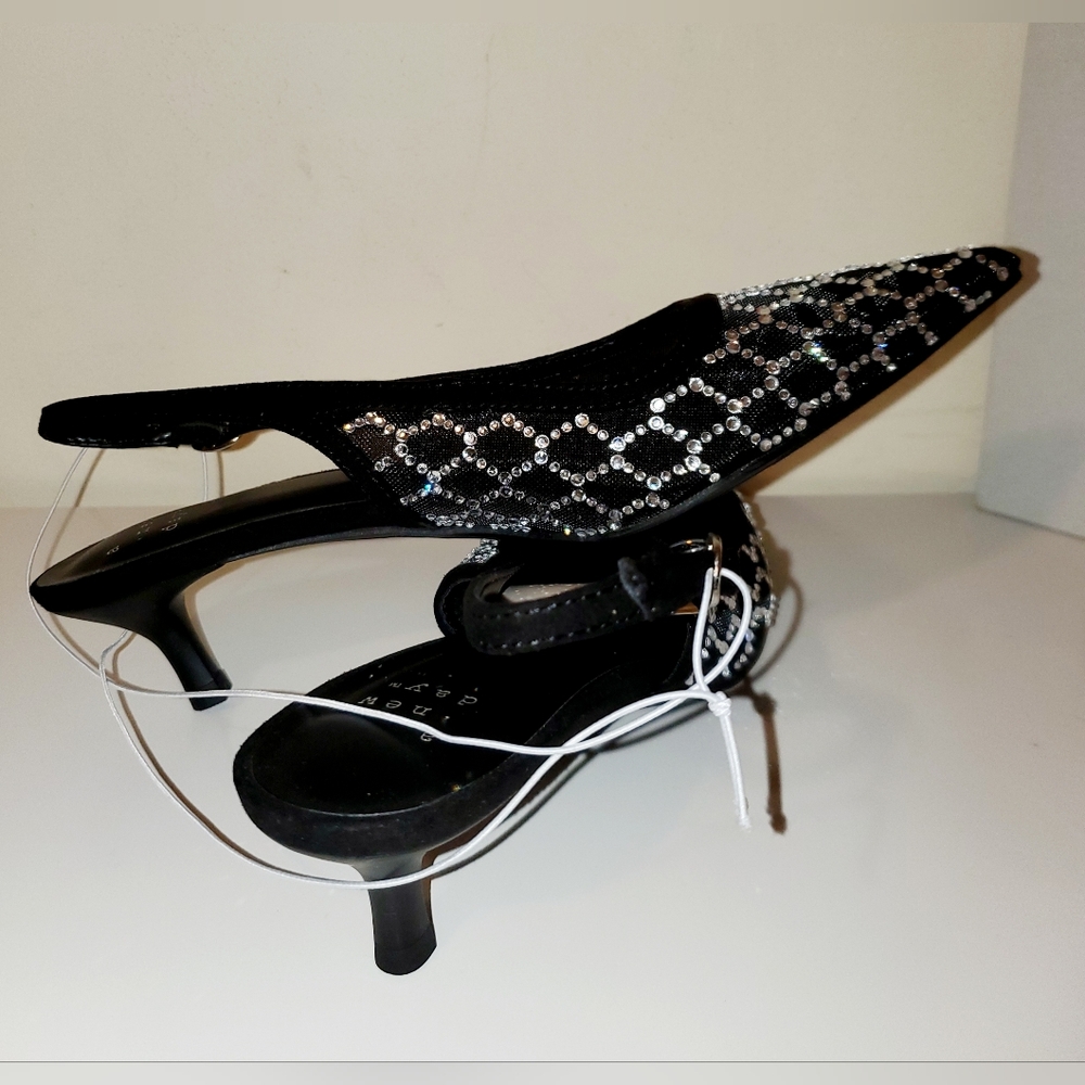 Women's Gigi Embellished Slingback Kitten Heels - A New Day™ Black 6 NWT - Picture 5 of 7
